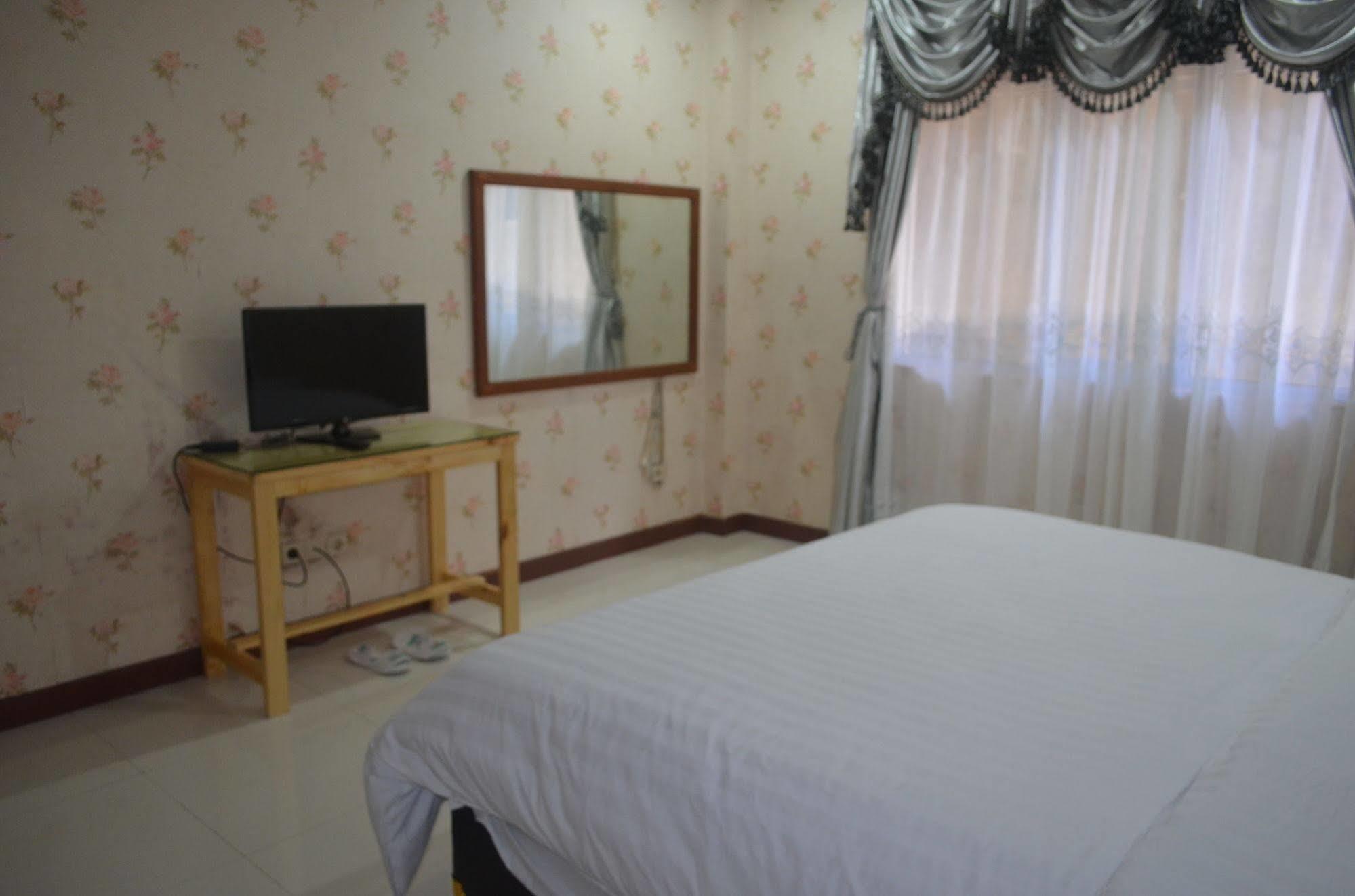 Sadinah Sahid Josodipuro Hotel Colomadu Экстерьер фото
